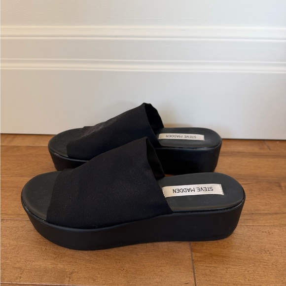 Steve Madden Shoes - Steve Madden Women's Black Slinky Sandals